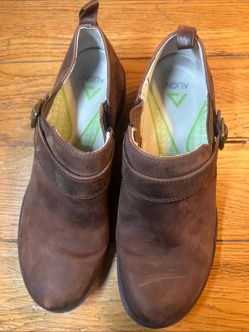 Nurse Mates Brown Slip-Resistant Leather Clog Mule